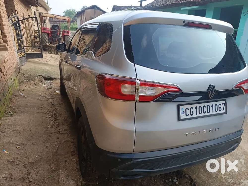 Renault Triber Petrol 2026