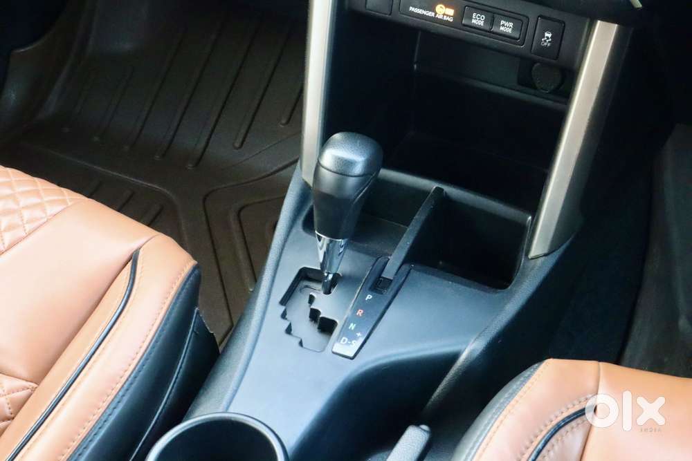 Toyota Innova Crysta [2020-ongoing] 2.4 Gx At 7 Str, 2021, Diesel