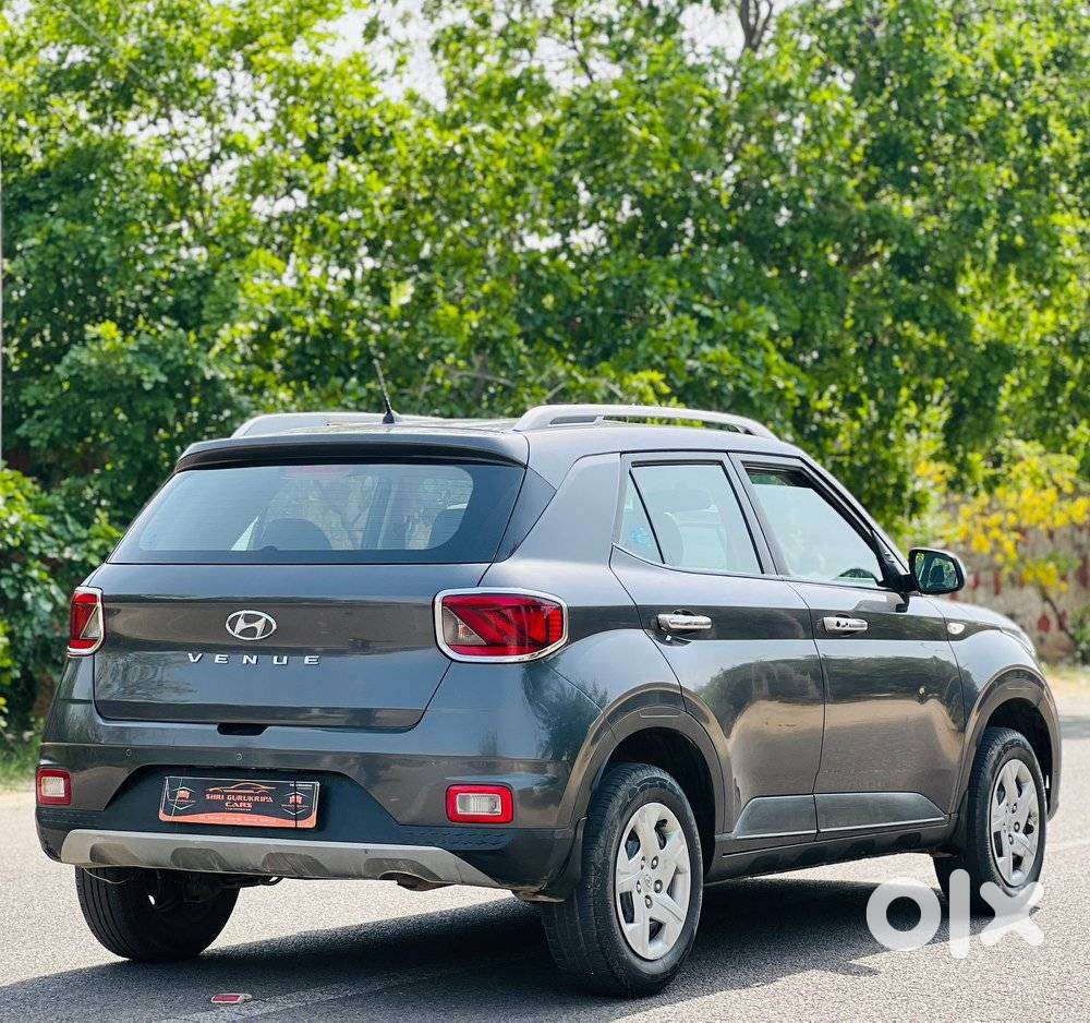 Hyundai Venue S Mt 1.2 Kappa, 2022, Petrol