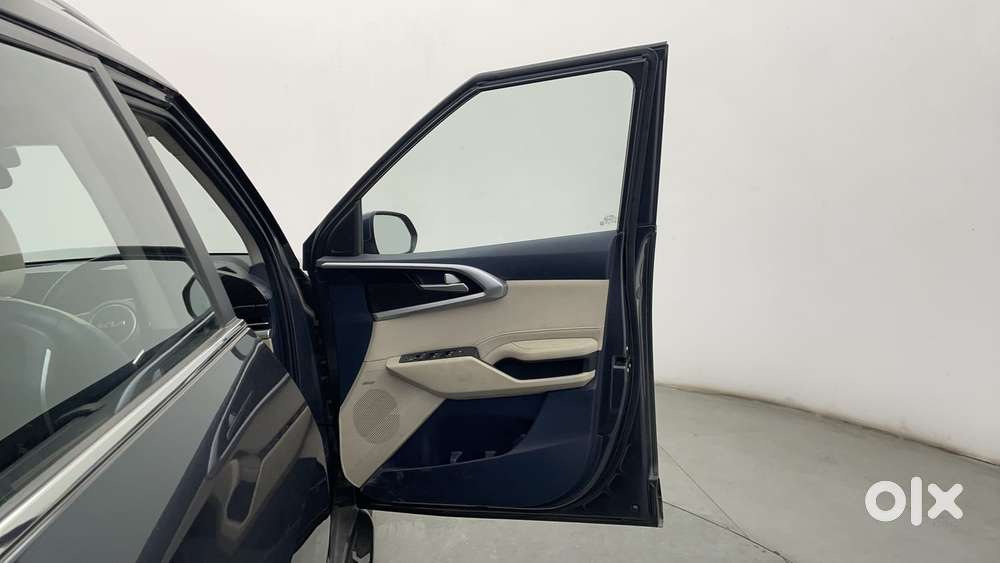 Kia Carens Luxury 1.5 Diesel Imt 7 Str, 2023, Diesel