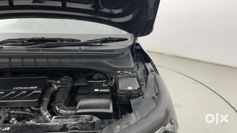 Kia Carens Prestige Plus Diesel, 2022, Petrol