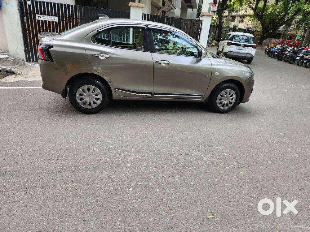 Maruti Suzuki Dzire 1.2 Lxi, 2025, Petrol