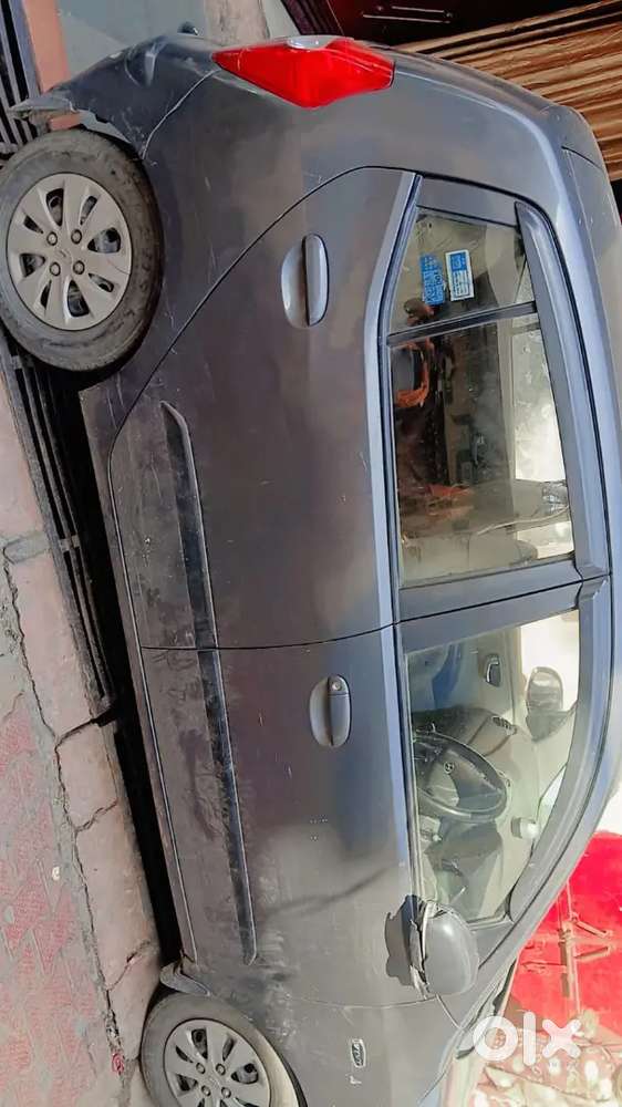Hyundai I10 2012 Cng & Hybrids 90000 Km Driven