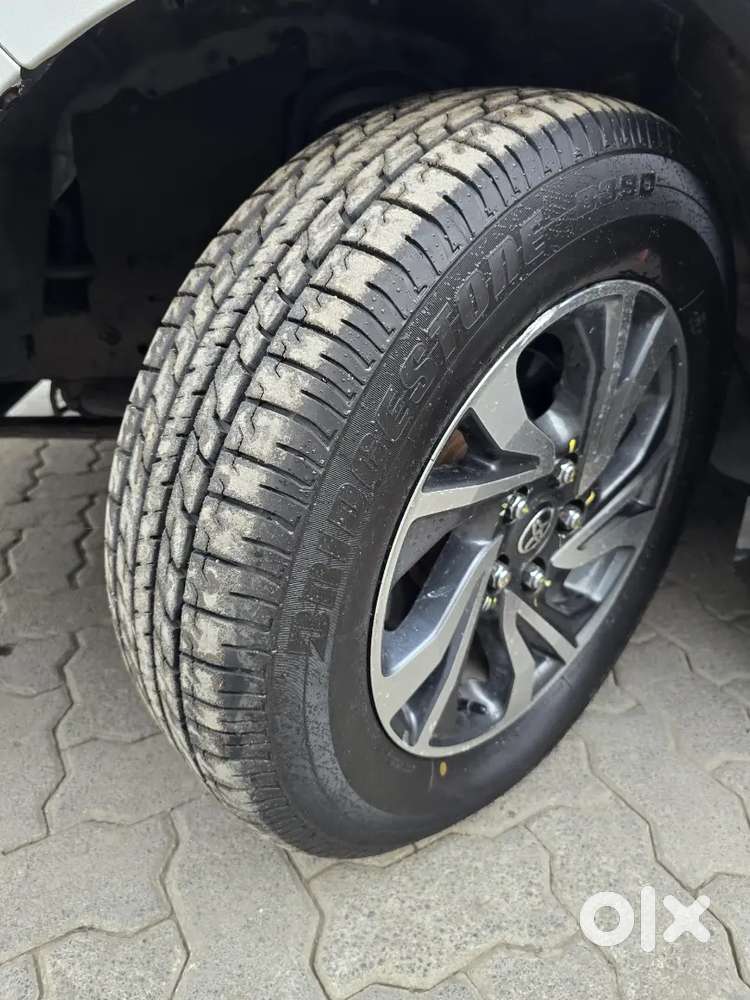 Toyota Innova Crysta 2022 Diesel Manual