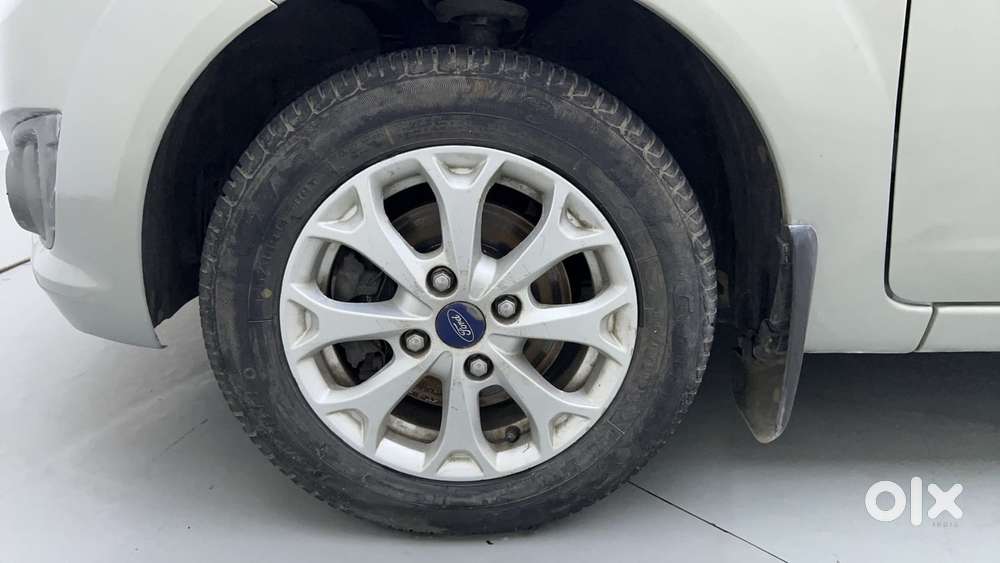 Ford Figo 1.2 Duratec Petrol Titanium, 2013, Petrol