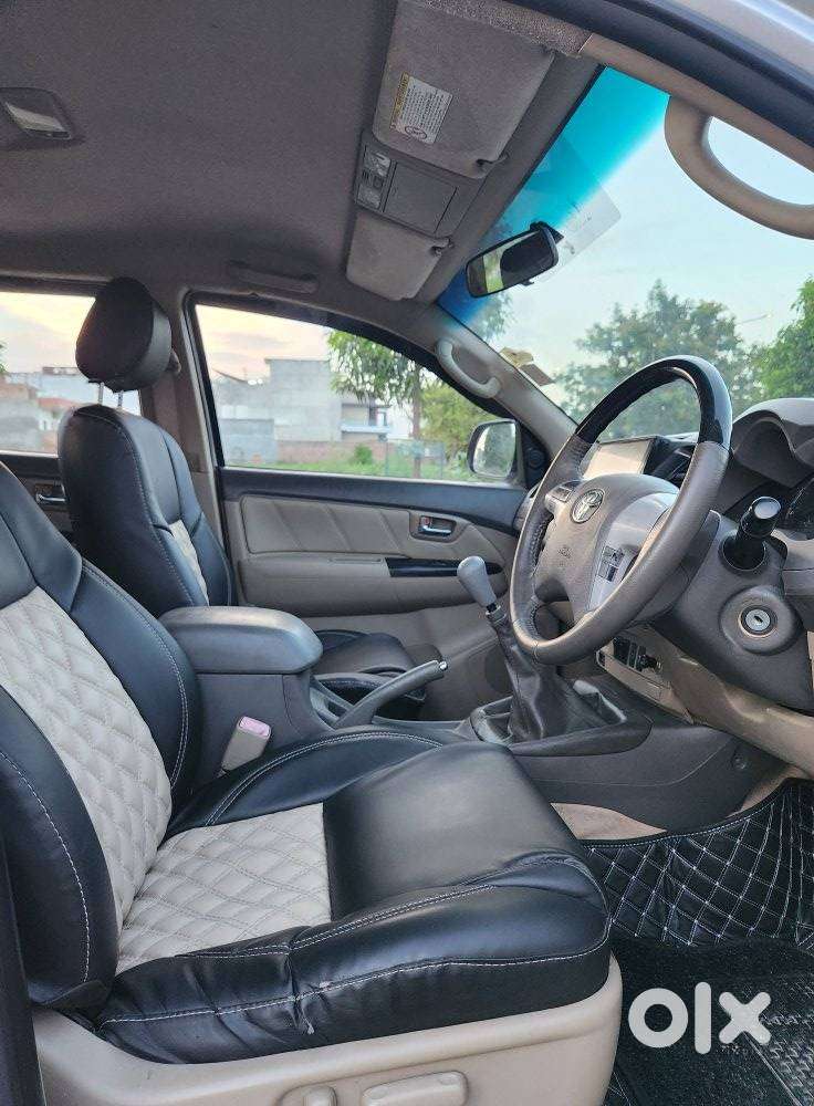 Toyota Fortuner 4x4 Mt, 2012, Diesel