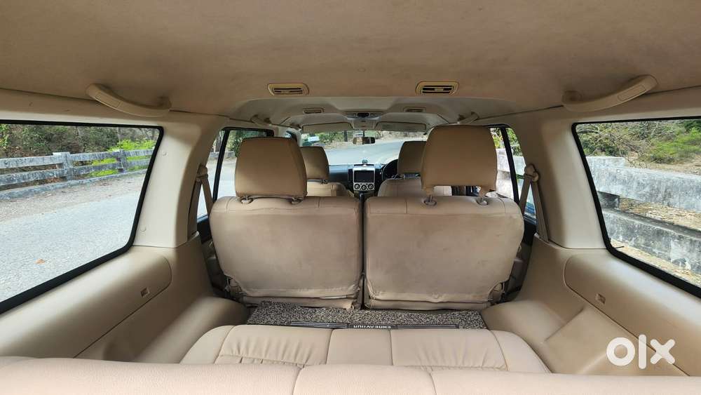 Ford Endeavour 3.2 Titanium At 4x4, 2014, Diesel