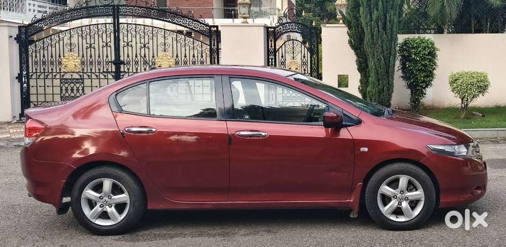 Honda City V Mt Exclusive, 2011, Petrol