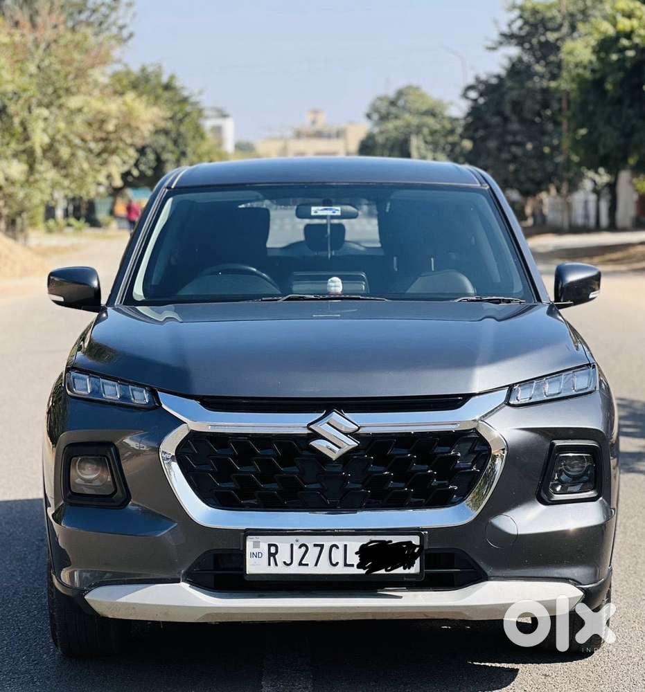 Maruti Suzuki Grand Vitara 1.5 Delta Smart Hybrid At, 2023, Petrol