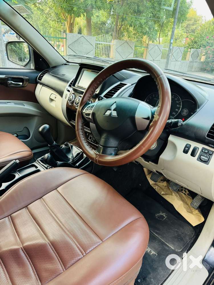 Mitsubishi Pajero Sport 2.5 Manual, 2014, Diesel
