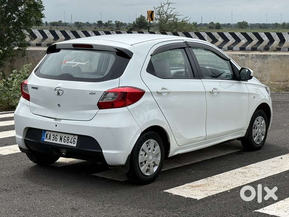 Tata Tiago 1.2 Revotron Xm Cng, 2016, Cng & Hybrids