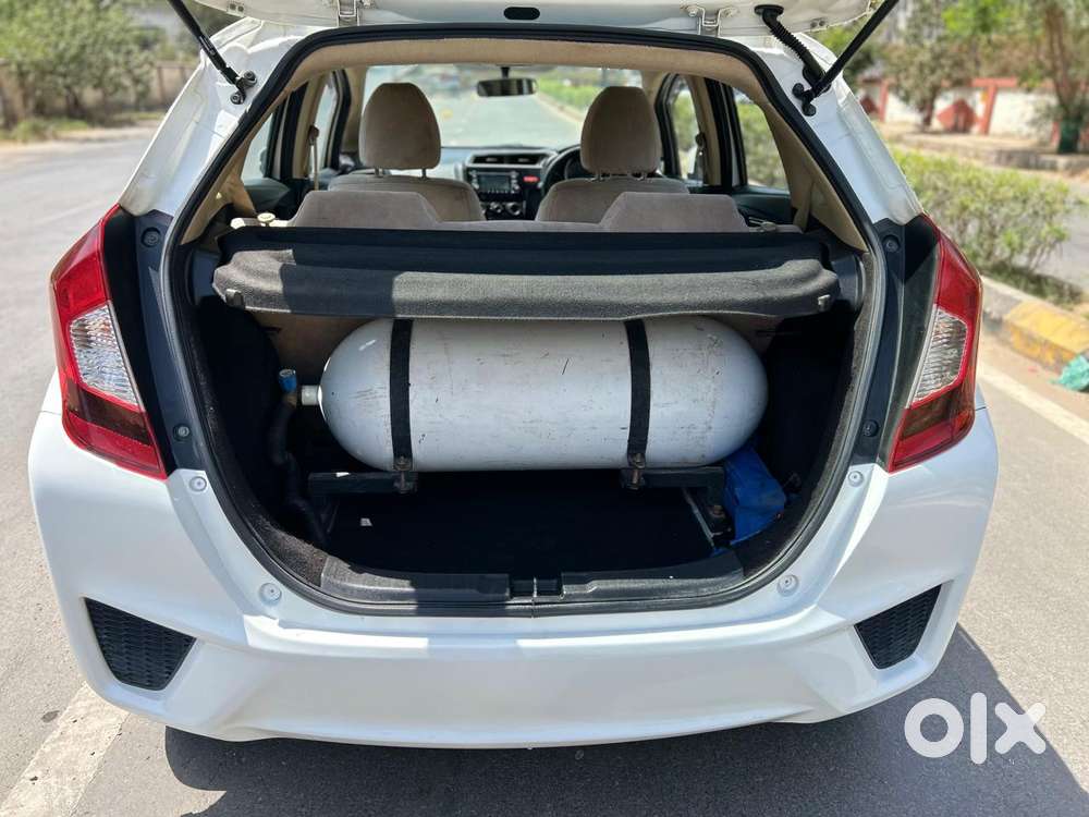 Honda Jazz Sv Mt I-vtec, 2015, Cng & Hybrids