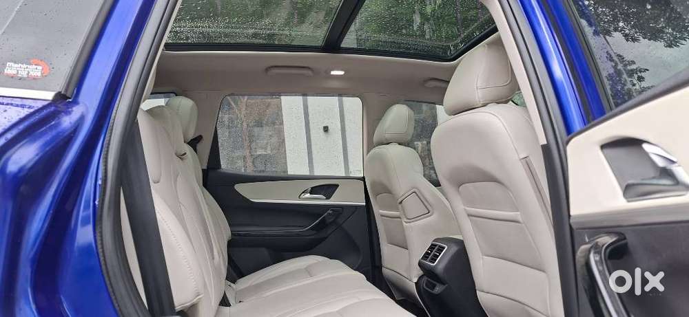 Mahindra Xuv700 2.2 Ax 7 Diesel Mt Str, 2023, Diesel