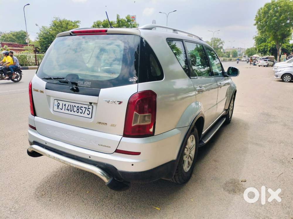 Mahindra Rexton, 2014, Diesel