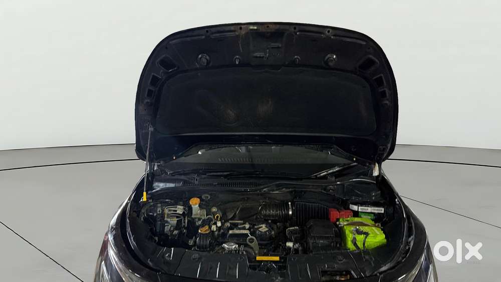 Tata Altroz 1.2 Xza Plus Dark Edition Dct, 2022, Petrol