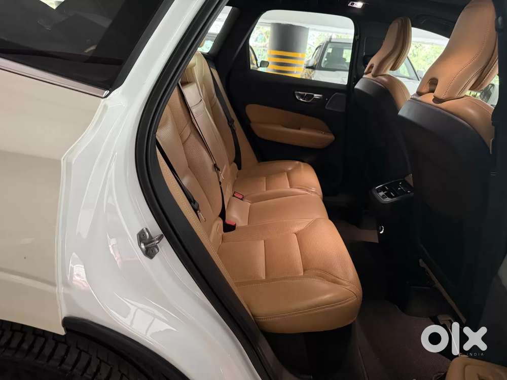 Volvo Xc60 Inscription D5, 2019, Diesel