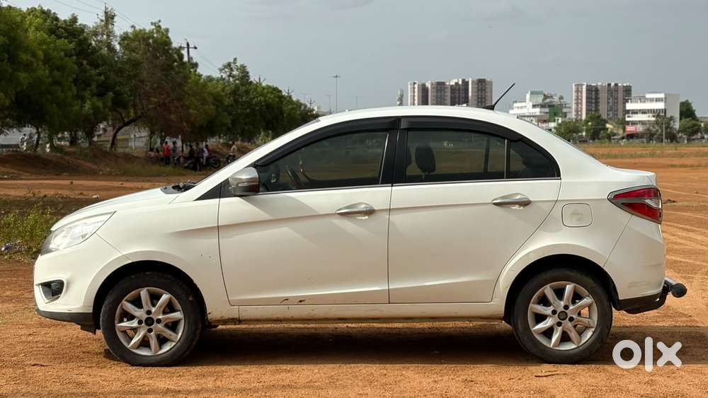 Tata Zest 1.2 Revotron Xt, 2017, Petrol