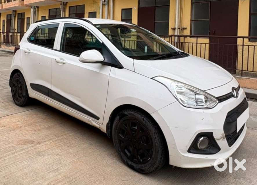 Hyundai Grand I10 [ ] 1.2 Kappa Vtvt Sportz, 2016, Petrol