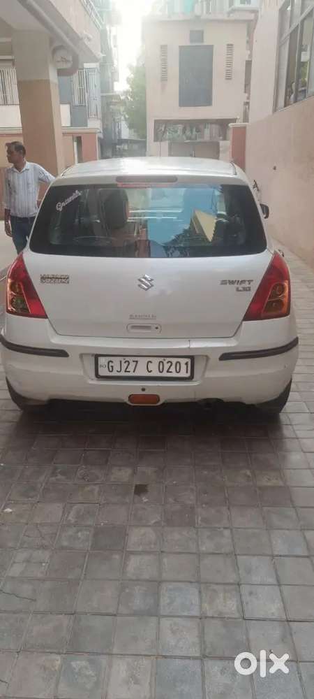 Maruti Suzuki Swift 2011 Petrol 108000 Km Driven