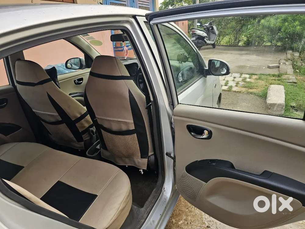 Hyundai I10 Sportz Petrol 2013