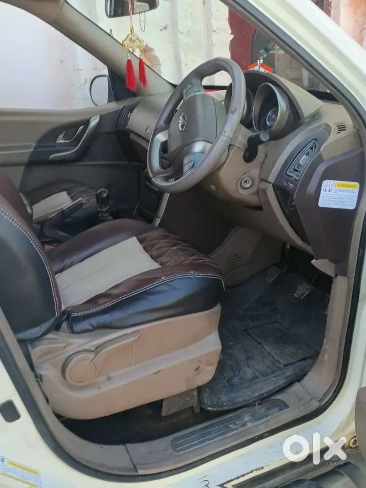 Mahindra Xuv500 2012 Diesel Manual Fourth Owner