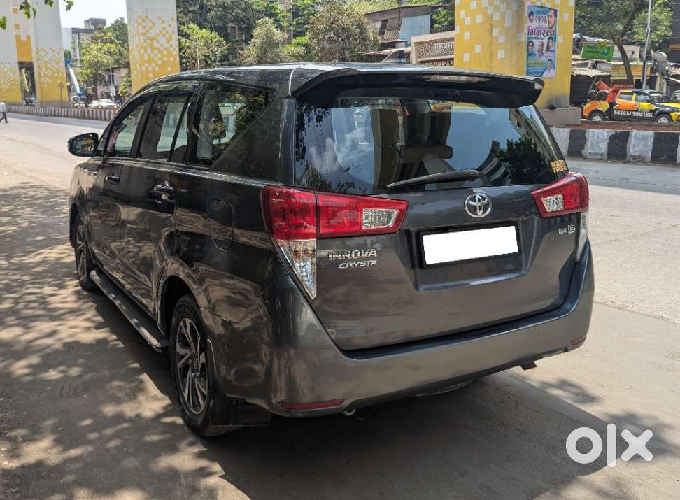 Toyota Innova Crysta 2.4 G Mt 8s, 2022, Diesel