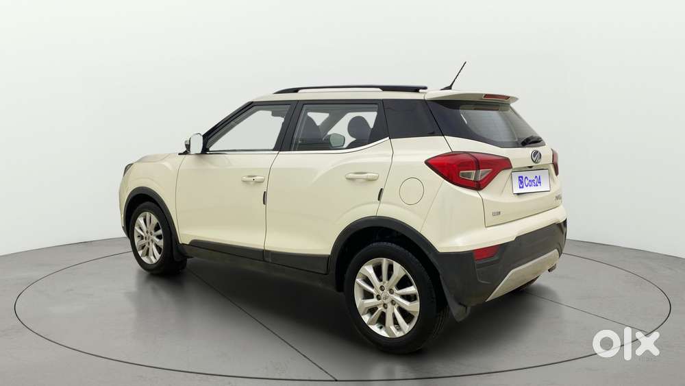 Mahindra Xuv300 W8, 2021, Petrol