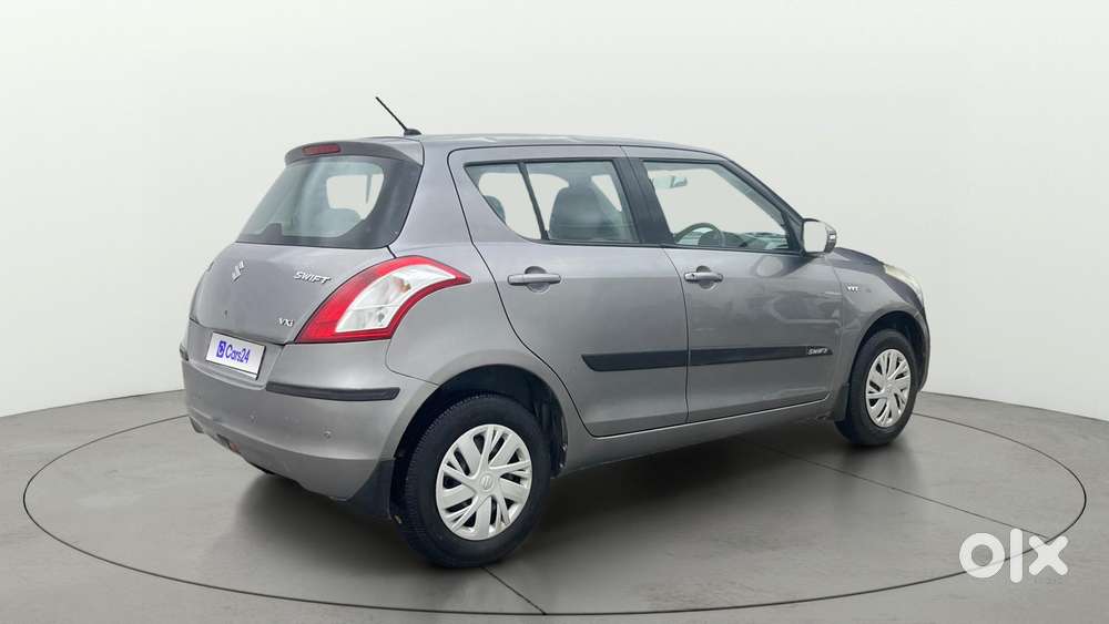 Maruti Suzuki Swift Vxi, 2015, Petrol