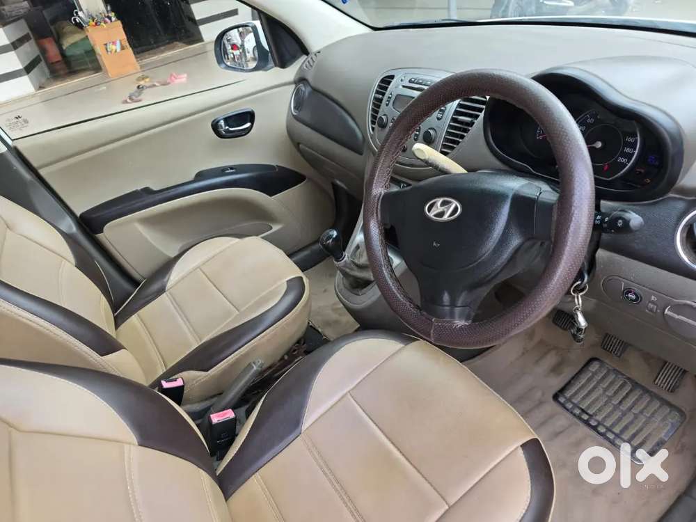 Hyundai I10 Sportz 2012 Model
