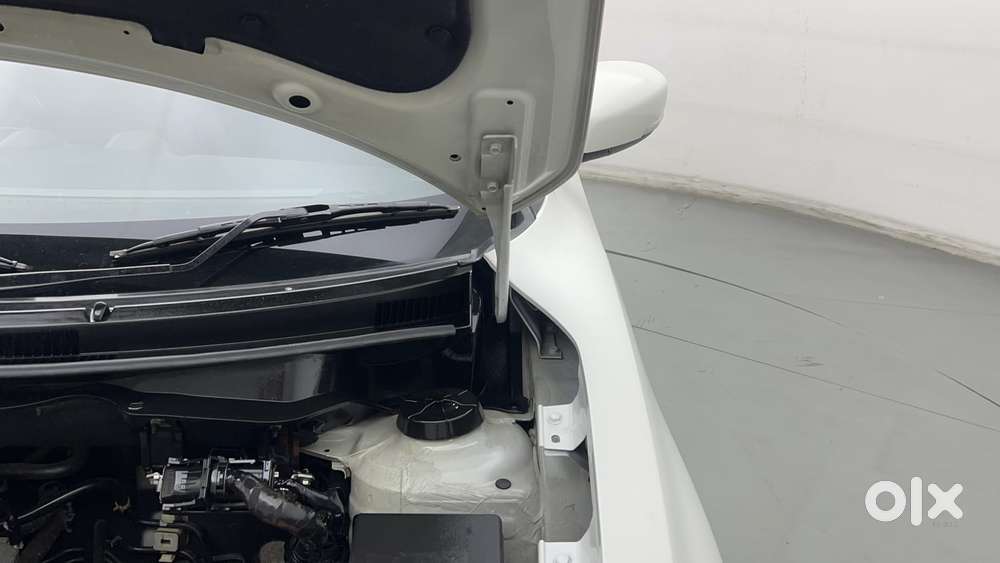 Maruti Suzuki Swift Amt Vvt Vxi, 2018, Petrol