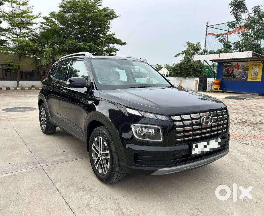 Hyundai Venue Sx Mt, 2023, Diesel