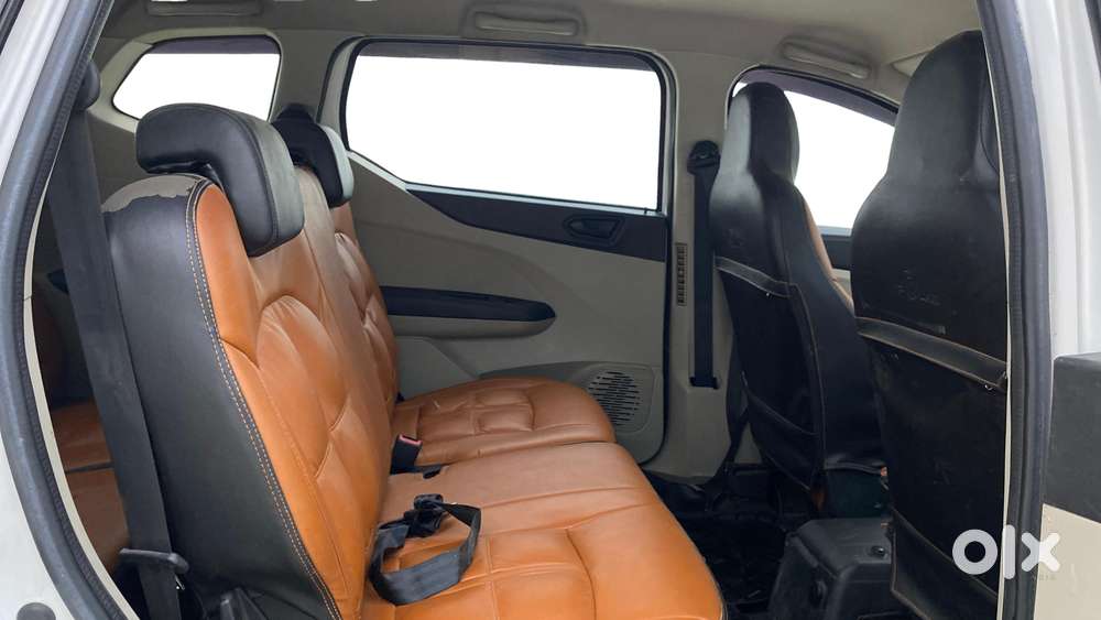 Renault Triber Rxt, 2019, Petrol