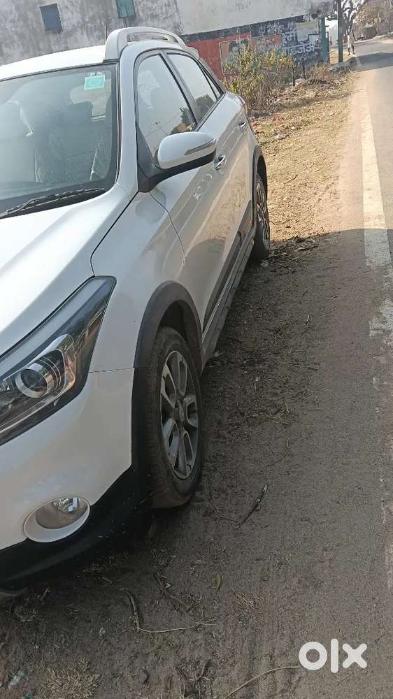 Hyundai I20 Active 2017 Petrol 52000 Km Driven