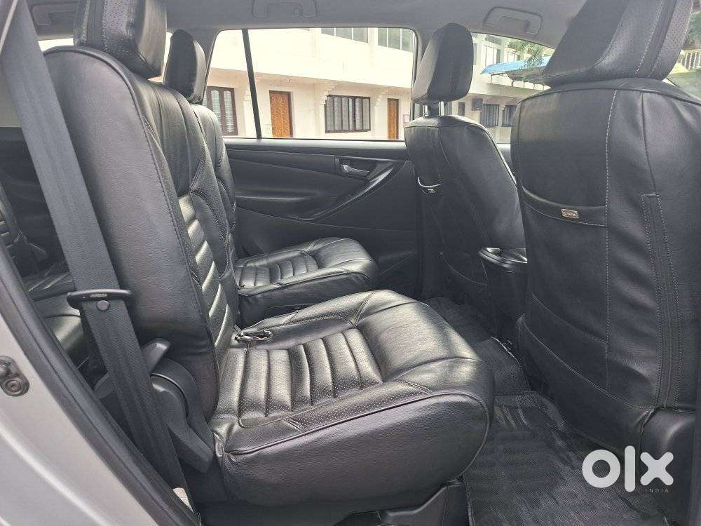 Toyota Innova Crysta 2.8 Gx At, 2016, Diesel