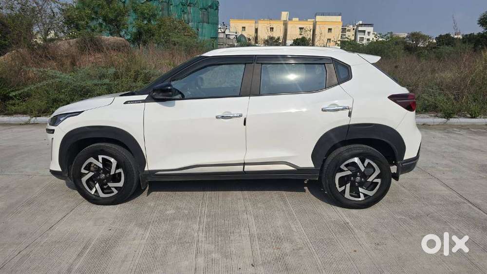 Nissan Magnite 1.0 Xv Turbo Cvt, 2023, Petrol