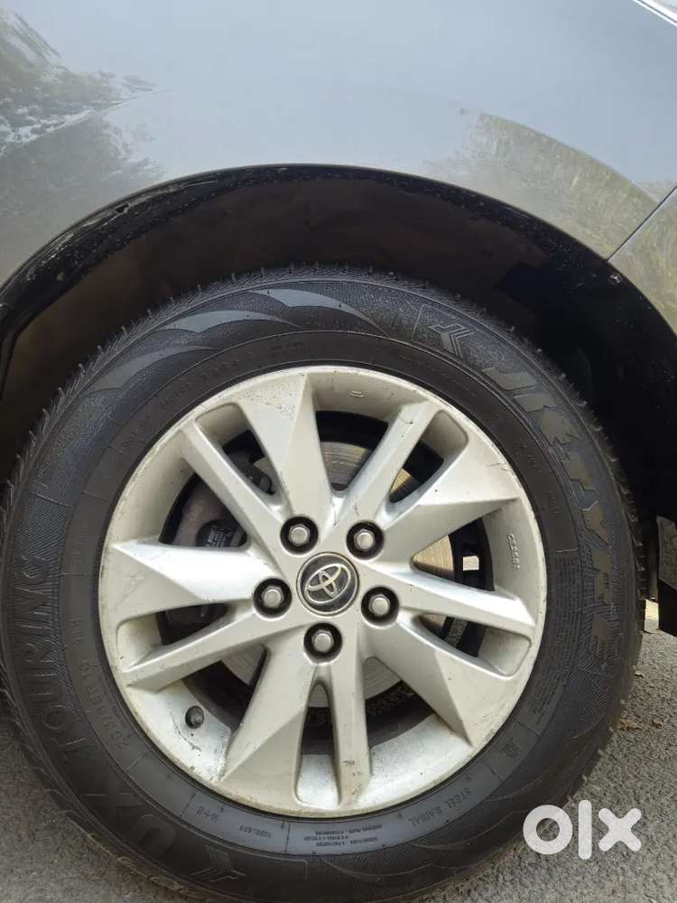 Toyota Innova Crysta 2018 Diesel Well Maintained