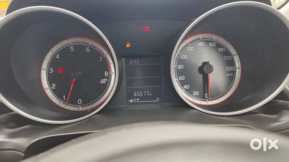 Maruti Suzuki Swift Vxi, 2021, Petrol