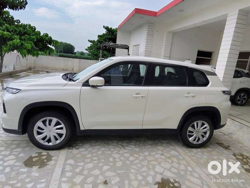 Maruti Suzuki Grand Vitara 1.5 Delta Smart Hybrid, 2025, Petrol