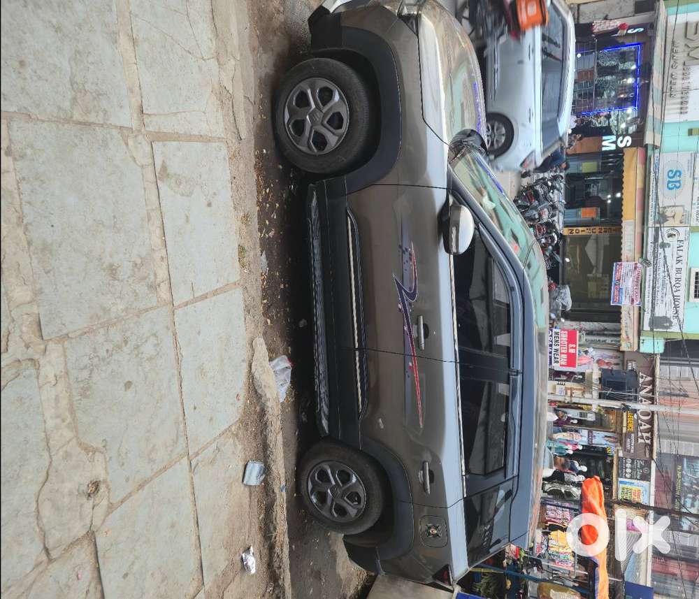 Brezza Petrol 16000 Kms