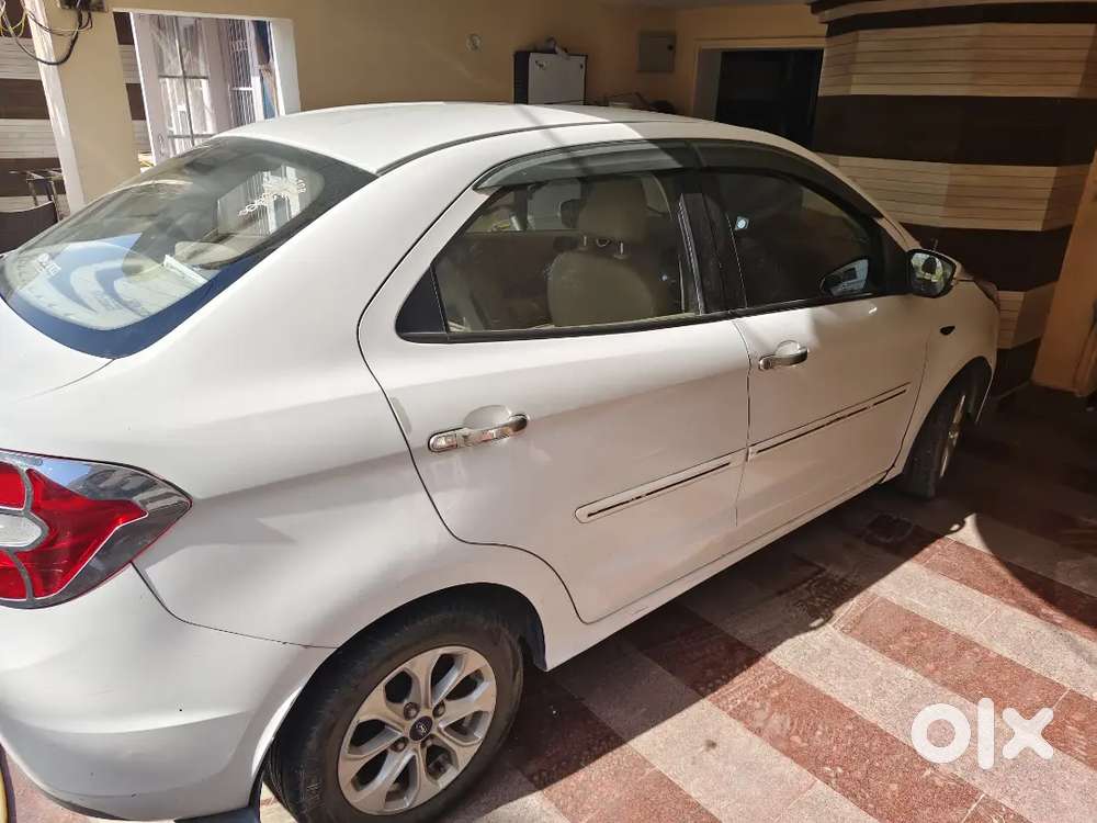 Selling Ford Figo Aspire Petrol 1.2 Good Condition
