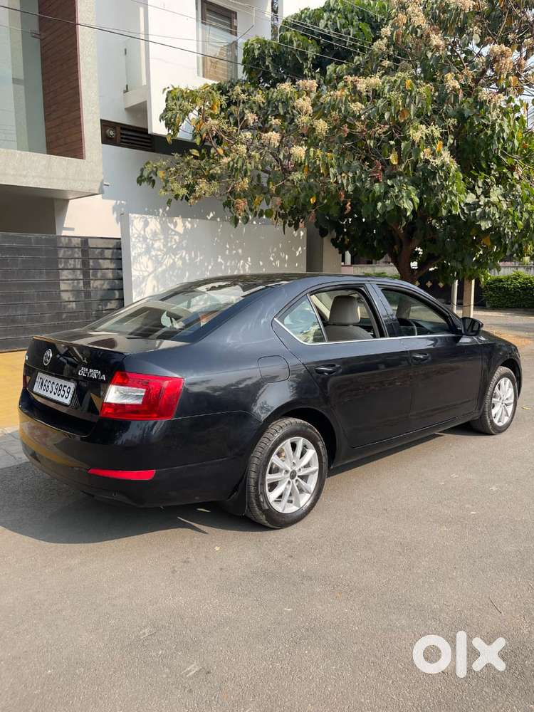 Skoda Octavia Style Plus 1.8 Tsi At, 2016, Petrol