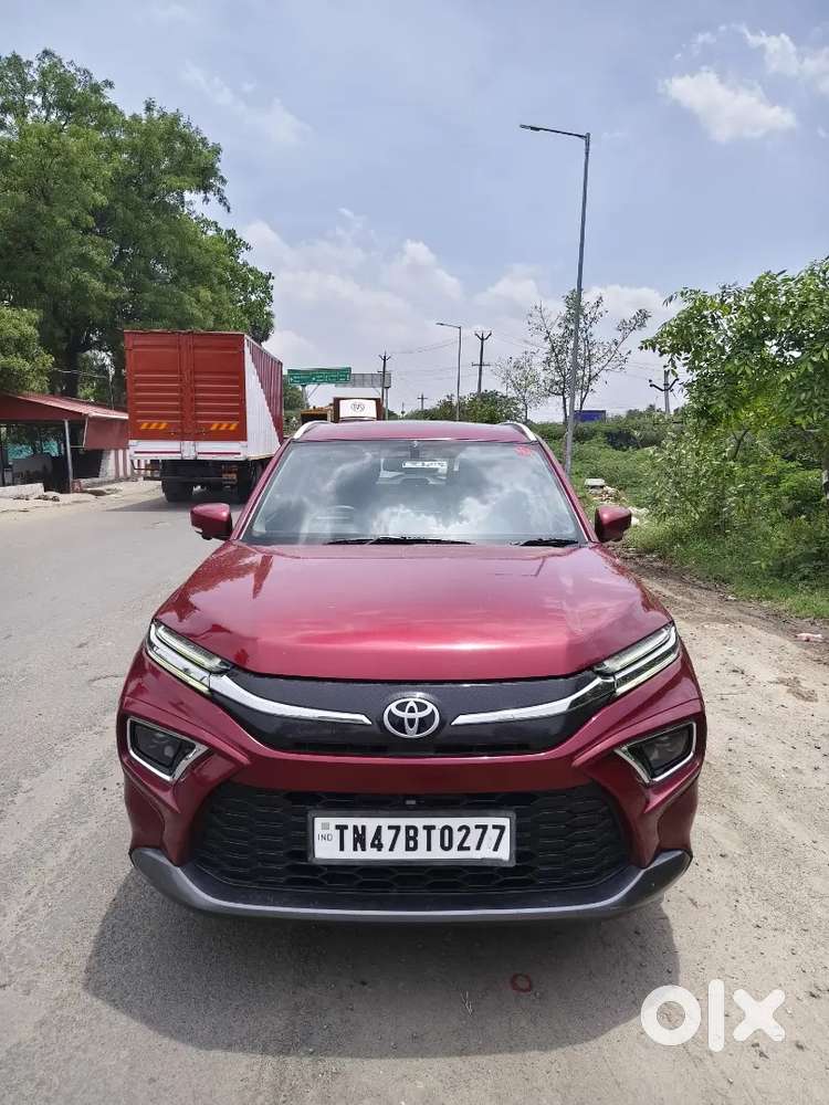 Toyota Hyryder Hybrid V Top End Model