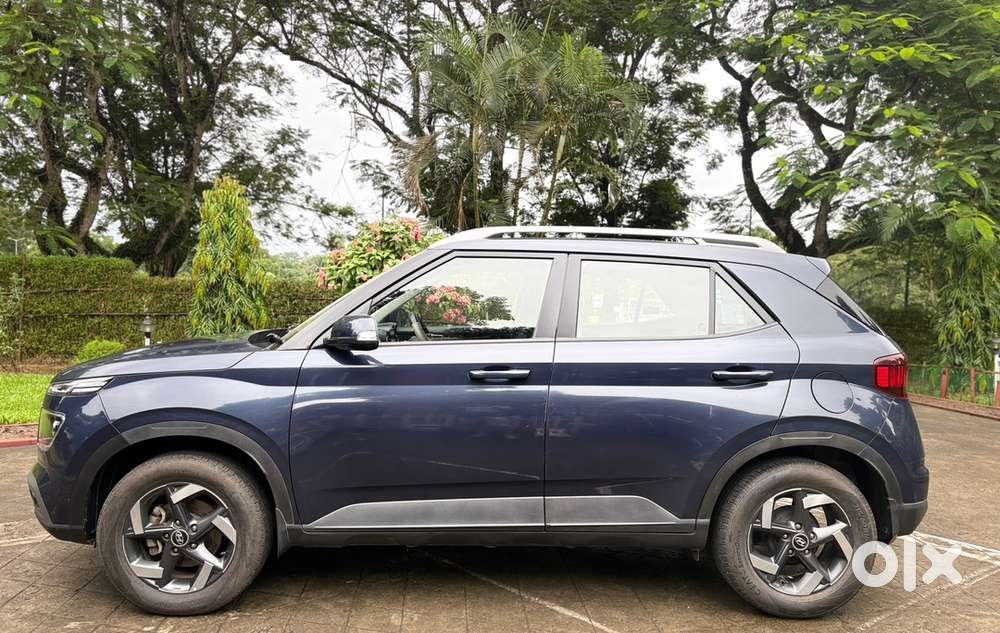Hyundai Venue Petrol 2019