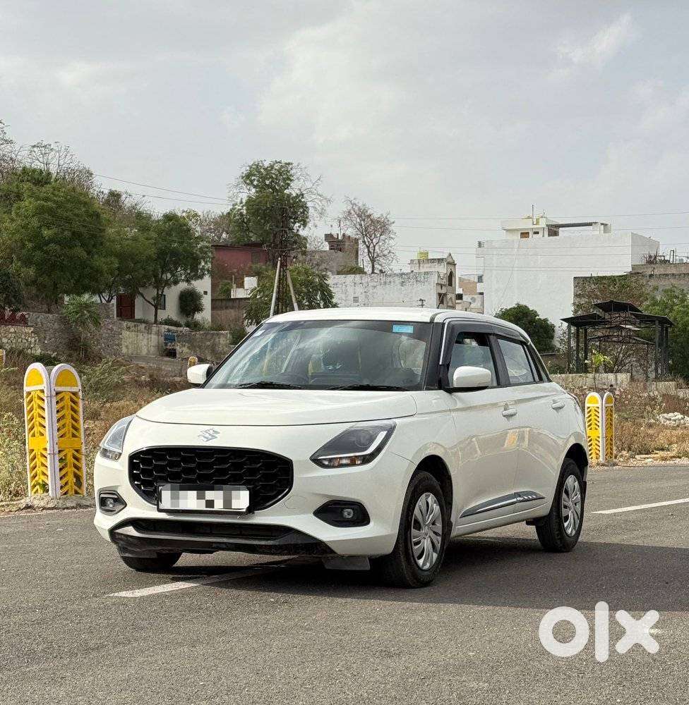 Maruti Suzuki Swift 1.2 Vxi Glory Edition, 2025, Petrol
