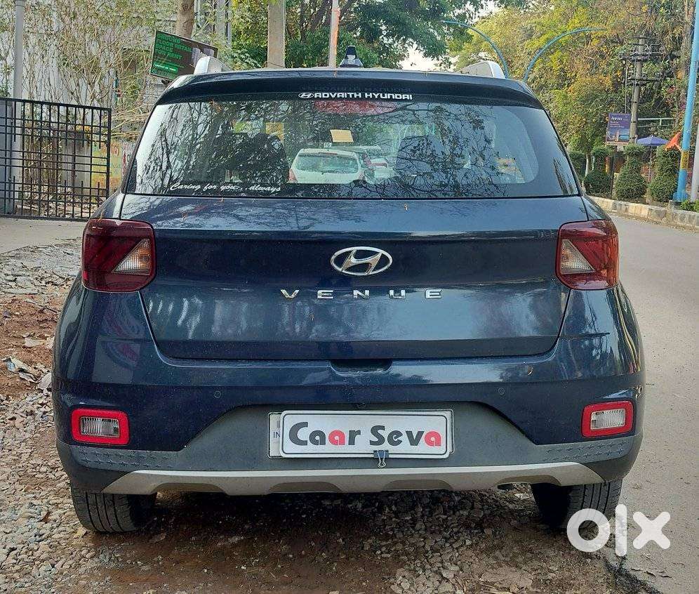 Hyundai Venue 1.2 S Plus, 2020, Petrol