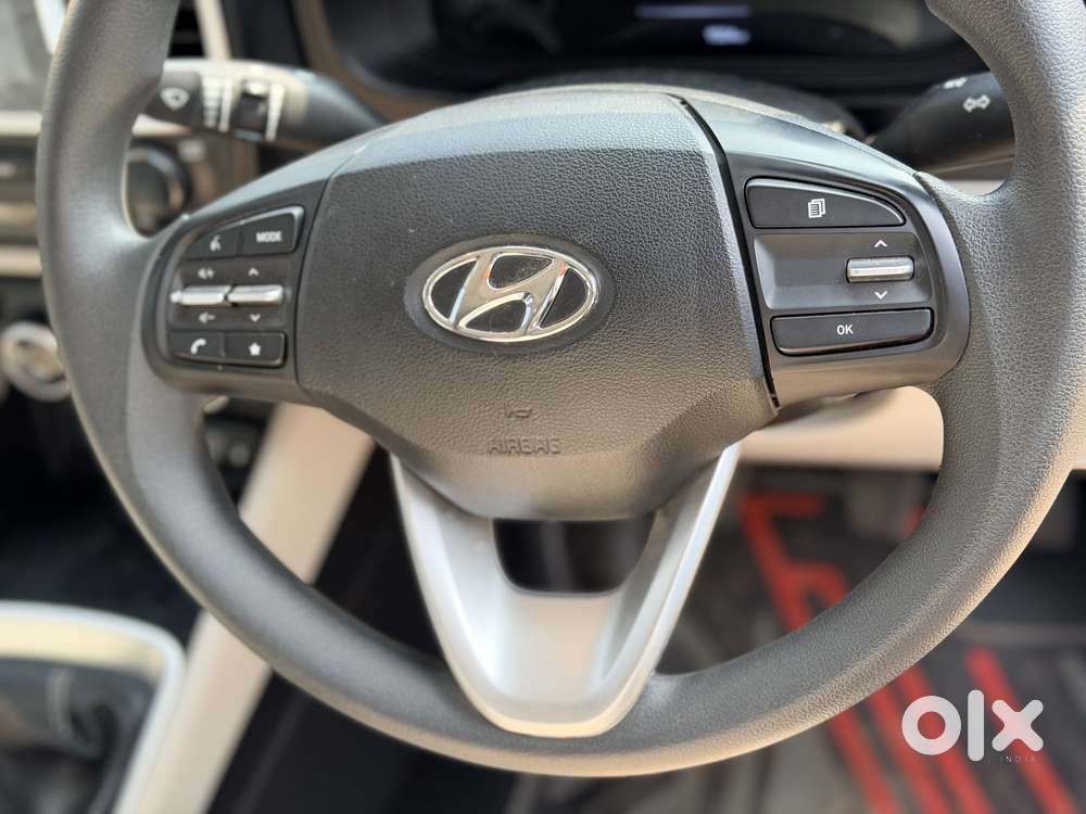 Hyundai Venue 1.2 S (o), 2025, Petrol