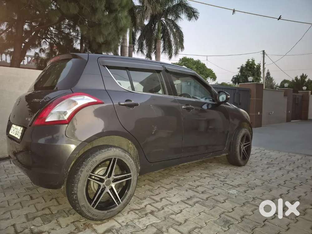Maruti Suzuki Swift 2014 Petrol Manual