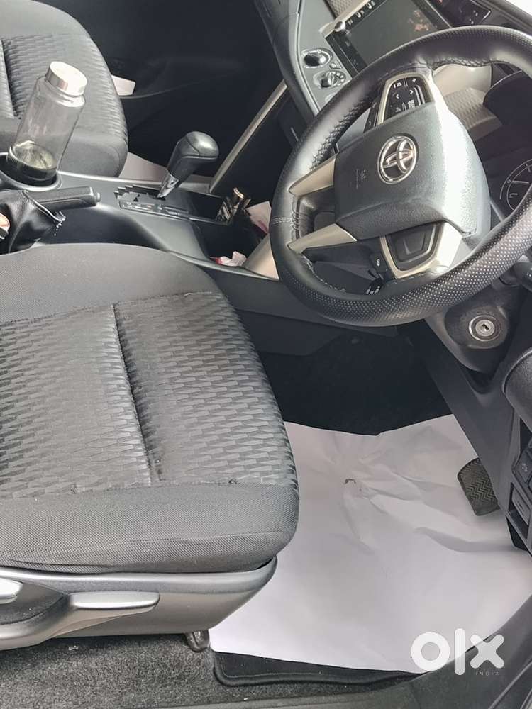Toyota Innova Crysta 2021 Diesel Well Maintained