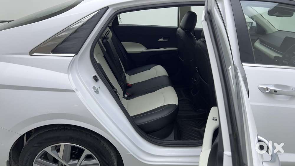 Hyundai Verna 1.5 Sx Petrol Mt, 2025, Petrol