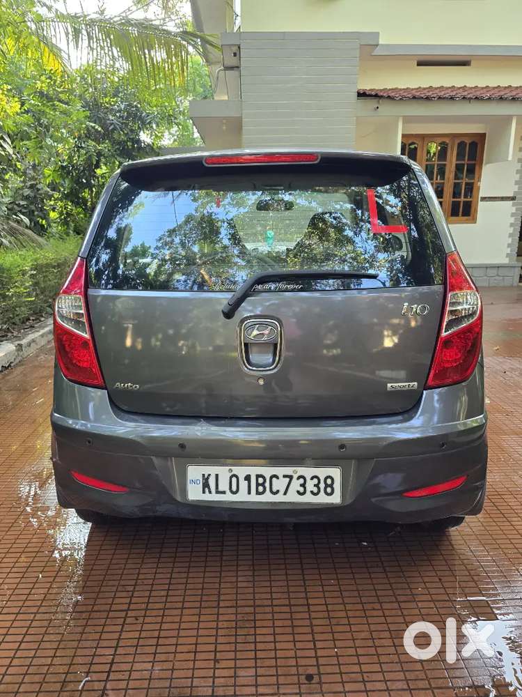 Hyundai I10 2011 Petrol Well Maintained